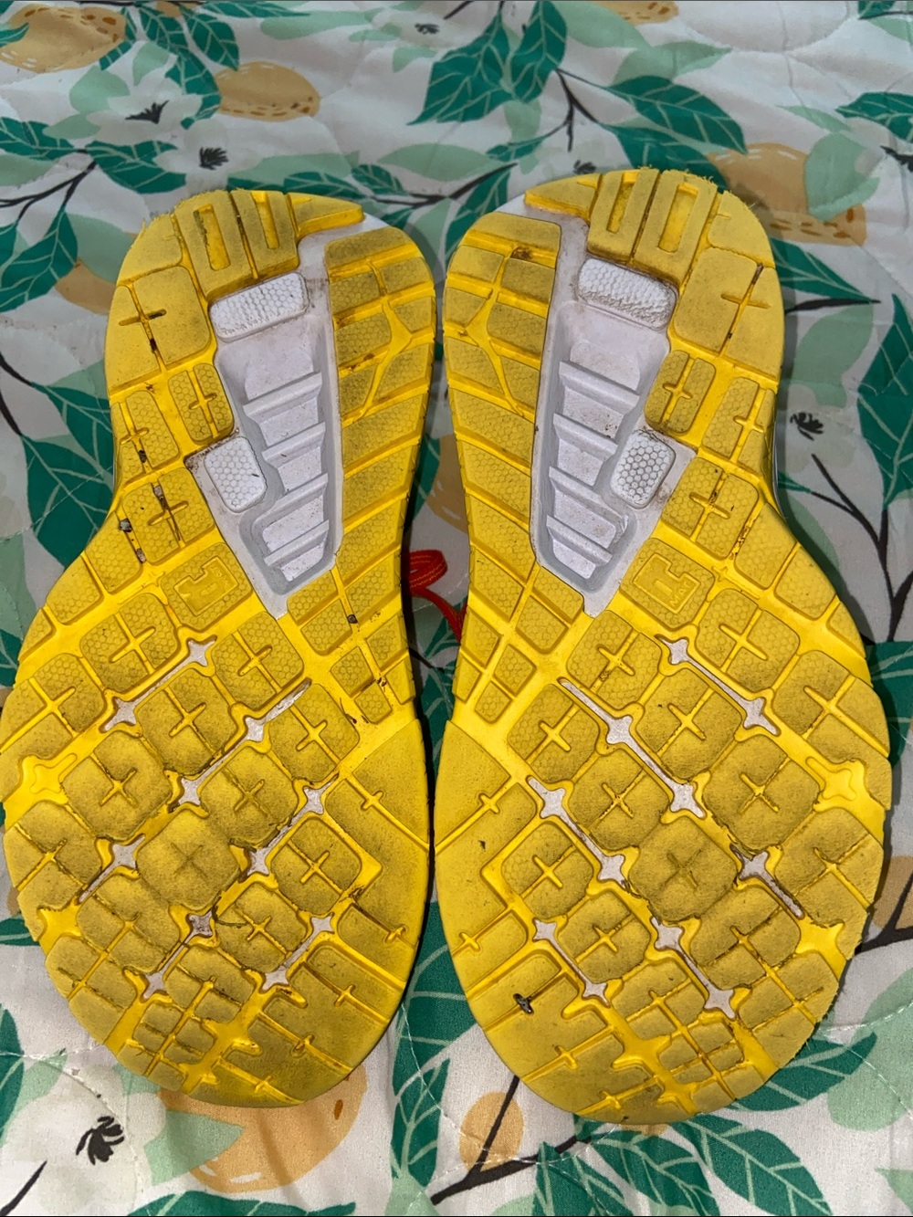 HOKA HAWAIIAN PRINT TRAINERS Kona 2016 Hoka One One EUC M7.5/W8.5-9 - Picture 9 of 9